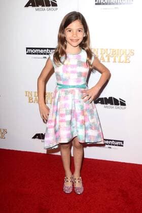 LOS ANGELES - FEB 15: Lola Sultan at the In Dubious Battle Los Angeles Premiere at the ArcLight Theater on February 15, 2017 in Los Angeles, CA  Copyright: xHPAx xIPAx xHutchinsxPhotox