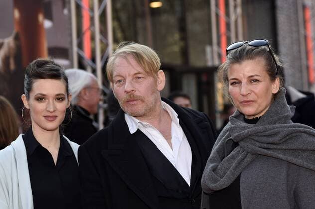 Friederike Becht und Ben Becker mit Gattin Anne Seidel bei der Premiere der TV-Serie Der gleiche Himmel The Same Sky auf der Berlinale 2017 67. Internationale Filmfestspiele Berlin im Haus der Festspiele. Berlin, 16.02.2017 Foto:xC.xNiehausx xFuturexImage