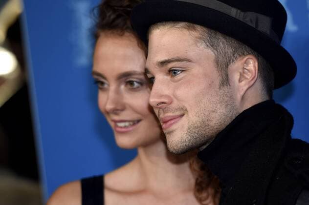 Muriel Wimmer und Jascha Rust bei der Premiere der TV-Serie Der gleiche Himmel The Same Sky auf der Berlinale 2017 67. Internationale Filmfestspiele Berlin im Haus der Festspiele. Berlin, 16.02.2017 Foto:xC.xNiehausx xFuturexImage