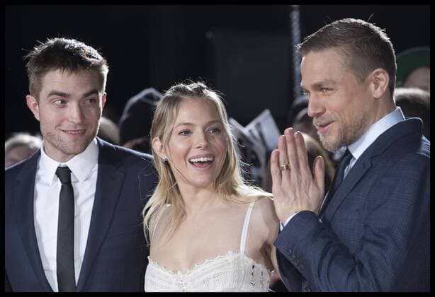 . 16 02 2017. London, United Kingdom. Robert Pattinson, Sienna Miller and Charlie Hunnam arriving at The Lost City of Z premiere in London.  xStephenxLockx xi-Imagesx IIM-14400-0032