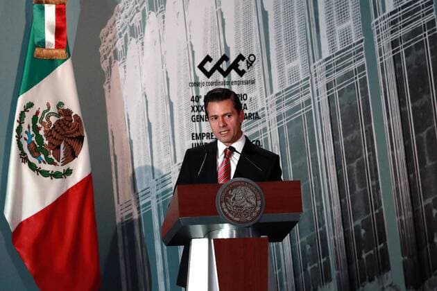 February 16, 2017 - Mexico - EUM20160216NAC23.JPG.CIUDAD DE MEXICO.- President Presidente-EPN.- El presidente Pena Nieto ratifico que en la renegociacion del Tratado de Libre Comercio de America del Norte (TLCAN) con Estados Unidos, Mexico promovera Con Seguridad y Firmeza los intereses del sector productivo mexicano, al clausurar la 34 Asamblea General Ordinaria del Consejo Coordinador Empresarial (CCE), 16 de febrero 2017.  - ZUMAu78_ 20170216_zaf_u78_045 Copyright: xAlejandraxLeyvax