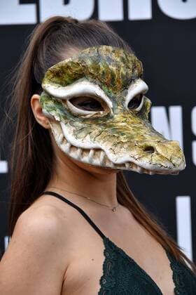 . 17 02 2017. London, United Kingdom. PETA models crash London Fashion Week. A trio of nearly naked models dressed in little more than lingerie and crocodile masks crash the first day of London Fashion Week, brandishing signs proclaiming, Cruelty to Crocodiles Unmasked and Animals Die for Exotic Skins. The action follows a recent PETA expose of crocodile farms in Vietnam including two that have supplied skins to a tannery owned by Louis Vuitton s parent company, LVMH which revealed that the animals are confined to tiny pits and sometimes hacked apart while they re still alive and thrashing, at 180 The Strand, London  xNilsxJorgensenx xi-Imagesx IIM-14415-0011