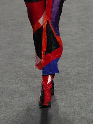 A model takes to the catwalk a creation from the Fall Winter 2017 collection of designer Maria Escote at the Mercedes-Benz Fashion Week Madrid (MBFWM) held at the IFEMA Congress and Events center in Madrid, 17 February 2017. THE MBFWM runs from 16 to 21 February. MADRID FASHION WEEK !ACHTUNG: NUR REDAKTIONELLE NUTZUNG!  Copyright: xZipix 20170217-636229473386147586