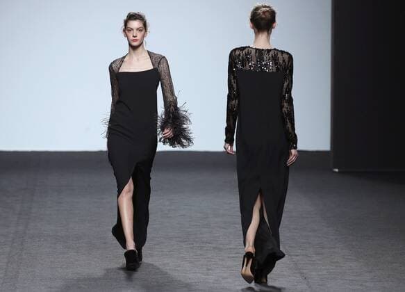 Models take to the catwalk creations from the Fall Winter 2017 collection of designer Angel Schlesser at the Mercedes-Benz Fashion Week Madrid (MBFWM) held at the IFEMA Congress and Events center in Madrid, 17 February 2017. THE MBFWM runs from 16 to 21 February. MADRID FASHION WEEK !ACHTUNG: NUR REDAKTIONELLE NUTZUNG!  Copyright: xJ.J.xGuillénx 20170217-636229474710726604