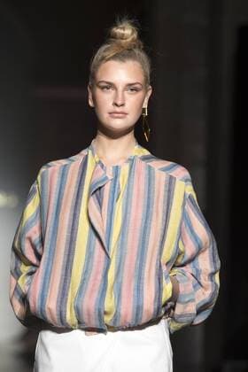Model bei der Roberto Verino Fashion Show auf der Mercedes-Benz Fashion Week Madrid Autumn Winter 2017. Madrid, 16.02.2017 Roberto Verino Model  Foto:xDyDxFotografosx xFuturexImage