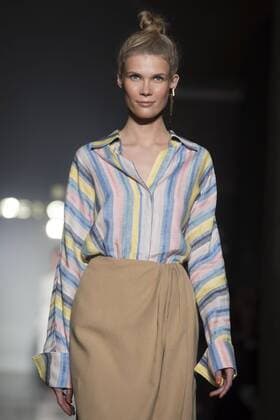 Model bei der Roberto Verino Fashion Show auf der Mercedes-Benz Fashion Week Madrid Autumn Winter 2017. Madrid, 16.02.2017 Roberto Verino Model  Foto:xDyDxFotografosx xFuturexImage