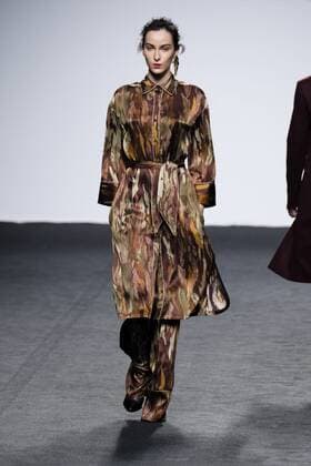 February 17, 2017 - Madrid, Spain - A model walks the runway at the ANGEL SCHLESSER show during the Mercedes-Benz Madrid Fashion Week Autumn Winter 2017 2018 at IFEMA on February 17, 2017 in Madrid, Spain Madrid Spain  - ZUMAn230 20170217_zaa_n230_145 Copyright: xOscarxGonzalezx
