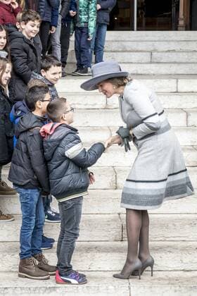 Belgische Royals anlässlich einer Messe für die Verstorbenen der Familie BELGIUM , BRUSSELS , Feb. 17 , 2017 - Queen Mathilde and King Philippe - Filip of Belgium attends a special Mass to commemorate the deceased members of the Belgian Royal Family Â  DannyxGys