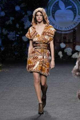 February 17, 2017 - Madrid, Spain - A model walks the runway at the FRANCIS MONTESINOS show during the Mercedes-Benz Madrid Fashion Week Autumn Winter 2017 2018 at IFEMA on February 17, 2017 in Madrid, Spain Madrid Spain  - ZUMAn230 20170217_zaa_n230_514 Copyright: xOscarxGonzalezx
