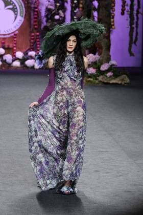 February 17, 2017 - Madrid, Spain - A model walks the runway at the FRANCIS MONTESINOS show during the Mercedes-Benz Madrid Fashion Week Autumn Winter 2017 2018 at IFEMA on February 17, 2017 in Madrid, Spain Madrid Spain  - ZUMAn230 20170217_zaa_n230_505 Copyright: xOscarxGonzalezx