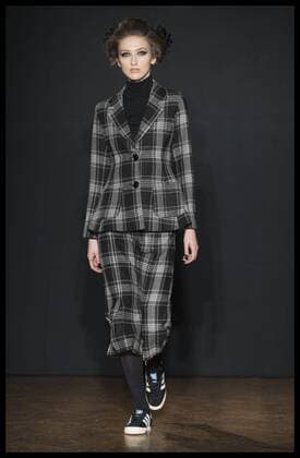 . 17 02 2017. London, United Kingdom. PPQ show at London Fashion Week for Autumn Winter 2017  xStephenxLockx xi-Imagesx IIM-14421-0009