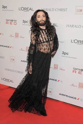 Conchita Wurst Ankunft, roter Teppich zur 31. Preisverleihung des TEDDY AWARD im Haus der Berliner Festspiele am 17.02.2017