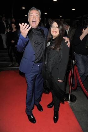 Udo Kier, Marianne Rosenberg Ankunft, roter Teppich zur 31. Preisverleihung des TEDDY AWARD im Haus der Berliner Festspiele am 17.02.2017