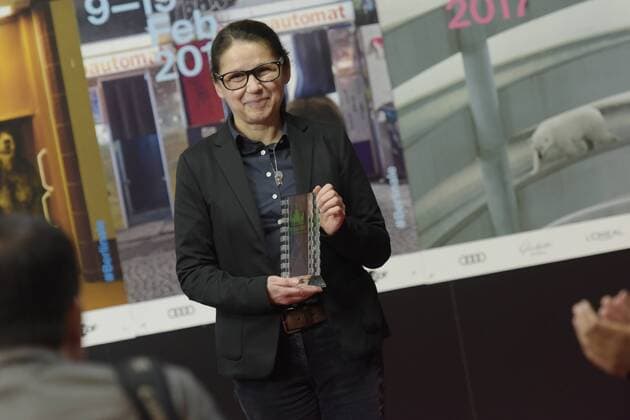 Regisseurin Ildiko Enyedi mit dem Preis der Leserjury der Berliner Morgenpost für den Film ON BODY AND SOUL anlässlich der Preisverleihung der Unabhängigen Jurys anlässlich der 67. Internationalen Filmfestspiele Berlin 67. Internationale Filmfestspiele Berlin