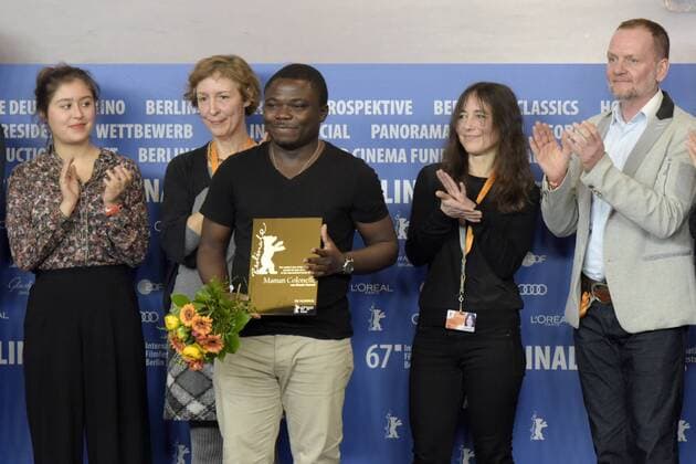 Regisseurin Ildiko Enyedi mit dem Preis der Leserjury des Tagesspiegels für den Film Maman Colonelle anlässlich der Preisverleihung der Unabhängigen Jurys anlässlich der 67. Internationalen Filmfestspiele Berlin 67. Internationale Filmfestspiele Berlin