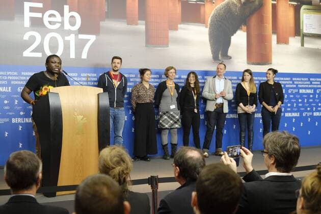 Regisseurin Ildiko Enyedi mit dem Preis der Leserjury des Tagesspiegels für den Film Maman Colonelle anlässlich der Preisverleihung der Unabhängigen Jurys anlässlich der 67. Internationalen Filmfestspiele Berlin 67. Internationale Filmfestspiele Berlin