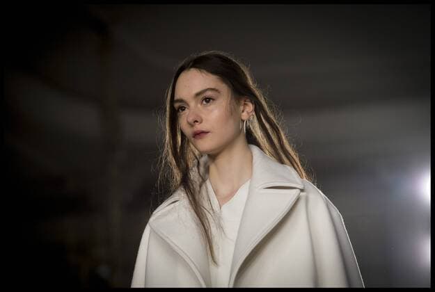 . 18 02 2017. London, United Kingdom. Models walk the catwalk for the Jasper Conran show on the second day of London Fashion Week 2017 at Claridge s, Mayfair, London, UK.  xBenxStevensx xi-Imagesx IIM-14428-0011