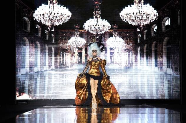 Victoria Abril bei der Andres Sarda Fashion Show auf der Mercedes-Benz Fashion Week Madrid Autumn Winter 2017. Madrid, 18.02.2017 Victoria Abril  Foto:xDyDxFotografosx xFuturexImage