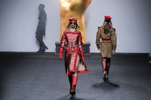 February 18, 2017 - Madrid, Spain - A model walks the runway at then ANA LOCKING show during the Mercedes-Benz Madrid Fashion Week Autumn Winter 2017 2018 at IFEMA on February 18, 2017 in Madrid, Spain Madrid Spain  - ZUMAn230 20170218_zaa_n230_066 Copyright: xOscarxGonzalezx