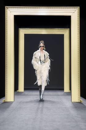 Model bei der Miguel Marinero Fashion Show auf der Mercedes-Benz Fashion Week Madrid Autumn Winter 2017. Madrid, 18.02.2017 Miguel Marinero Model  Foto:xDyDxFotografosx xFuturexImage
