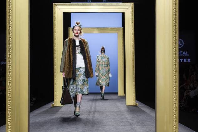 Model bei der Miguel Marinero Fashion Show auf der Mercedes-Benz Fashion Week Madrid Autumn Winter 2017. Madrid, 18.02.2017 Miguel Marinero Model  Foto:xDyDxFotografosx xFuturexImage