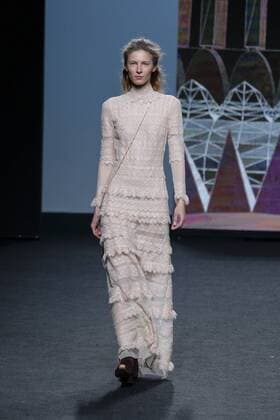 February 18, 2017 - Madrid, Spain - A model walks the runway at then TERESA HELBIG show during the Mercedes-Benz Madrid Fashion Week Autumn Winter 2017 2018 at IFEMA on February 18, 2017 in Madrid, Spain Madrid Spain  - ZUMAn230 20170218_zaa_n230_306 Copyright: xOscarxGonzalezx
