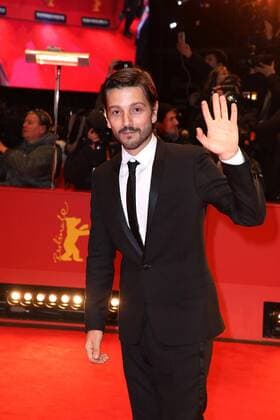 Diego Luna bei der Abschluss Gala der 67. Internationale Filmfestspiele Berlin Berlinale am 18.02.2017 in Berlin Berlinale 2017- Abschluss Gala Closing Ceremony 