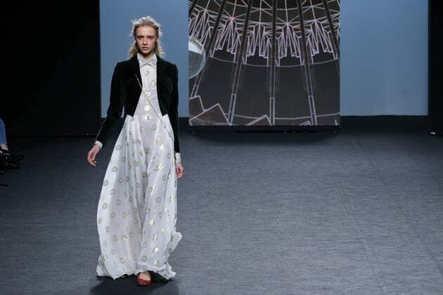 February 18, 2017 - Madrid, Spain - A model walks the runway at then TERESA HELBIG show during the Mercedes-Benz Madrid Fashion Week Autumn Winter 2017 2018 at IFEMA on February 18, 2017 in Madrid, Spain Madrid Spain  - ZUMAn230 20170218_zaa_n230_316 Copyright: xOscarxGonzalezx