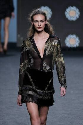 February 18, 2017 - Madrid, Spain - A model walks the runway at then TERESA HELBIG show during the Mercedes-Benz Madrid Fashion Week Autumn Winter 2017 2018 at IFEMA on February 18, 2017 in Madrid, Spain Madrid Spain  - ZUMAn230 20170218_zaa_n230_308 Copyright: xOscarxGonzalezx