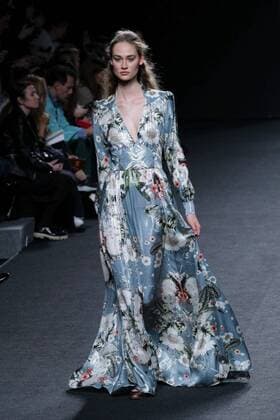 February 18, 2017 - Madrid, Spain - A model walks the runway at then TERESA HELBIG show during the Mercedes-Benz Madrid Fashion Week Autumn Winter 2017 2018 at IFEMA on February 18, 2017 in Madrid, Spain Madrid Spain  - ZUMAn230 20170218_zaa_n230_311 Copyright: xOscarxGonzalezx