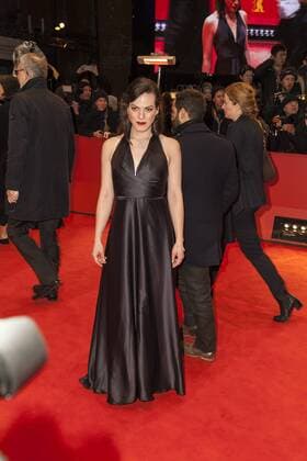 Schauspielerin Daniela Vega auf der Berlinale Preisverleihung am 18.02.2017 Schauspielerin Daniela Vega auf der Berlinale Preisverleihung am 18.02.2017