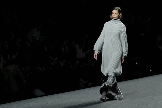 February 18, 2017 - Madrid, Spain - Models walk the runway at the Menchen Tomas show during the Mercedes-Benz Madrid Fashion Week Autumn Winter 2017 at Ifema on February 18, 2017 in Madrid, Spain. Madrid Spain  - ZUMAn230 20170218_zaa_n230_574 Copyright: xOscarxGonzalezx