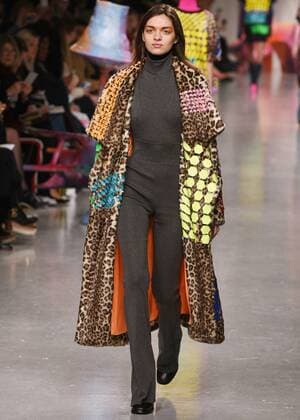 February 17, 2017 - London, England, United Kingdom - A model walks the runway at the FYODOR GOLAN show during the London Fashion Week February 2017 collections on February 17, 2017 in London, England. London United Kingdom  - ZUMAn230 20170217_zaa_n230_1038 Copyright: xKarynxLouisex