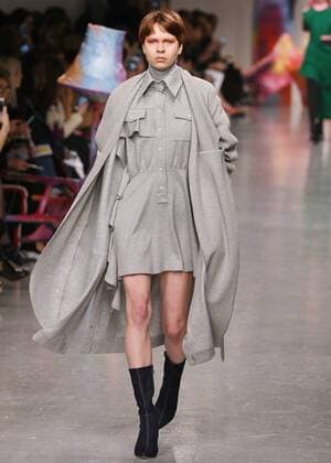 February 17, 2017 - London, England, United Kingdom - A model walks the runway at the FYODOR GOLAN show during the London Fashion Week February 2017 collections on February 17, 2017 in London, England. London United Kingdom  - ZUMAn230 20170217_zaa_n230_1039 Copyright: xKarynxLouisex