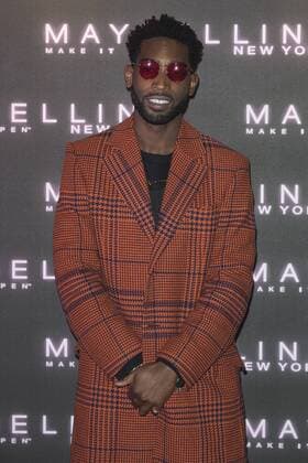 London, UK. 18 February 2017. Tinie Tempah attends the Maybelline Bring on the Night party during London Fashion Week at Scotch of St James in Mason s Yard. Maybelline Bring on the Night party during London Fashion Week, London, UK 