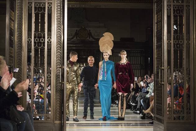London, UK, 18 February 2017. A model walks the runway during the Ashley Isham show at Fashion Scout, London Fashion Week. Ashley Isham, Fashion Scout, London Fashion Week, London, UK 
