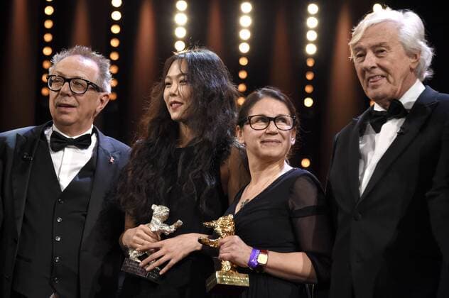 Dieter Kosslick, Kim Minhee, Ildiko Enyedi und Paul Verhoeven während der Preisverleihung auf der Berlinale 2017 67. Internationale Filmfestspiele Berlin im Berlinale Palast. Berlin, 18.02.2017 Foto:xF.xKernx xFuturexImage