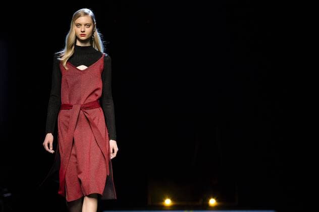 Model bei der Moises Nieto Fashion Show auf der Mercedes-Benz Fashion Week Madrid Autumn Winter 2017. Madrid, 18.02.2017 Moises Nieto Model  Foto:xDyDxFotografosx xFuturexImage