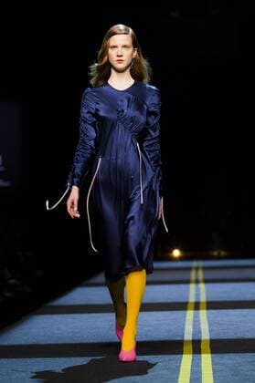 Model bei der Moises Nieto Fashion Show auf der Mercedes-Benz Fashion Week Madrid Autumn Winter 2017. Madrid, 18.02.2017 Moises Nieto Model  Foto:xDyDxFotografosx xFuturexImage