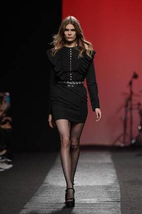 Madrid Fashion Week - Juana Martin Modenschau Juana Martin Modenschau en la Mercedes Benz Fashion Week Madrid 2017. 588 DiegoxPuerta Cordon Press Juana Martin fashion show at Mercedes Benz Fashion Week Madrid 2017. Cordon Press  DiegoxPuerta