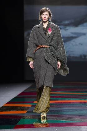 Model bei der Ailanto Fashion Show auf der Mercedes-Benz Fashion Week Madrid Autumn Winter 2017. Madrid, 19.02.2017 Ailanto Model  Foto:xDyDxFotografosx xFuturexImage