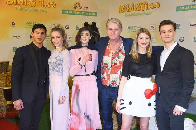 Emilio Sakraya Moutaoukkil, Lina Larissa Strahl, Lea van Acken, Detlev Buck, Lisa-Marie Koroll, Louis Held Weltpremiere des Kinofilms Bibi & Tina - Tohuwabohu Total (Bibi und Tina 4) im Kino in der Kulturbrauerei in Berlin am 19.02.2017