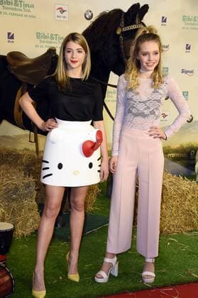 Lisa-Marie Koroll und Lina Larissa Strahl bei der Premiere des Kinofilms Bibi & Tina - Tohuwabohu Total im Cinestar Kulturbrauerei. Berlin, 19.02.2017 Foto:xF.xKernx xFuturexImage