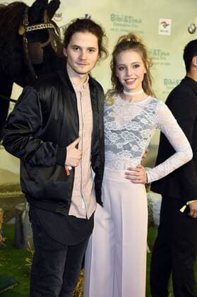 Lina Larissa Strahl mit Begleitung bei der Premiere des Kinofilms Bibi & Tina - Tohuwabohu Total im Cinestar Kulturbrauerei. Berlin, 19.02.2017 Foto:xF.xKernx xFuturexImage