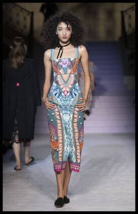 London Fashion Week - Temperley Modenschau . 19 02 2017. London, United Kingdom. Temperley London show on the third day of London Fashion Week for Autumn Winter 2017.  xStephenxLockx xi-Imagesx IIM-14436-0016