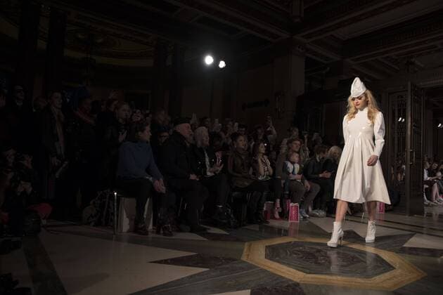 United Kingdom: London Fashion Week Pam Hogg Fashion Show Pam Hogg s fashion show AW17 at London Fashion Scout. Pam Hogg is an iconic British fashion designer, in the fashion since the early 80s.  AlbertoxPezzali