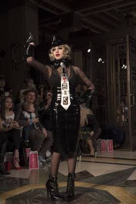 United Kingdom: London Fashion Week Pam Hogg Fashion Show Pam Hogg s fashion show AW17 at London Fashion Scout. Pam Hogg is an iconic British fashion designer, in the fashion since the early 80s.  AlbertoxPezzali