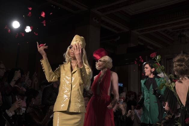 United Kingdom: London Fashion Week Pam Hogg Fashion Show Pam Hogg s fashion show AW17 at London Fashion Scout. Pam Hogg is an iconic British fashion designer, in the fashion since the early 80s.  AlbertoxPezzali