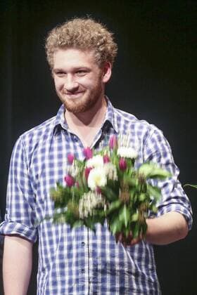 Johannes Hallervorden bei der Premiere des Jungendtheater Am Bildschirm Licht , Produktion Junges Schlosspark Theater (YAS) am 19.02.17 in Berlin. Johannes Hallervorden feiert Premiere im Schlosspark Theater