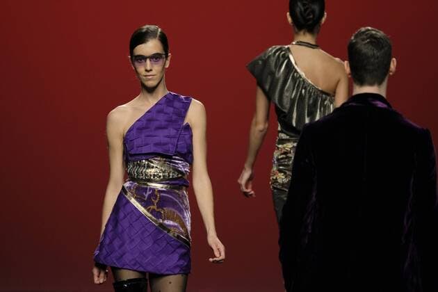February 19, 2017 - Madrid, Spain - A model walks the runway at the Custo Barcelona show during the Mercedes-Benz Madrid Fashion Week Autumn Winter 2017 at Ifema on February 19, 2017 in Madrid, Spain Madrid Spain  - ZUMAn230 20170219_zaa_n230_849 Copyright: xOscarxGonzalezx